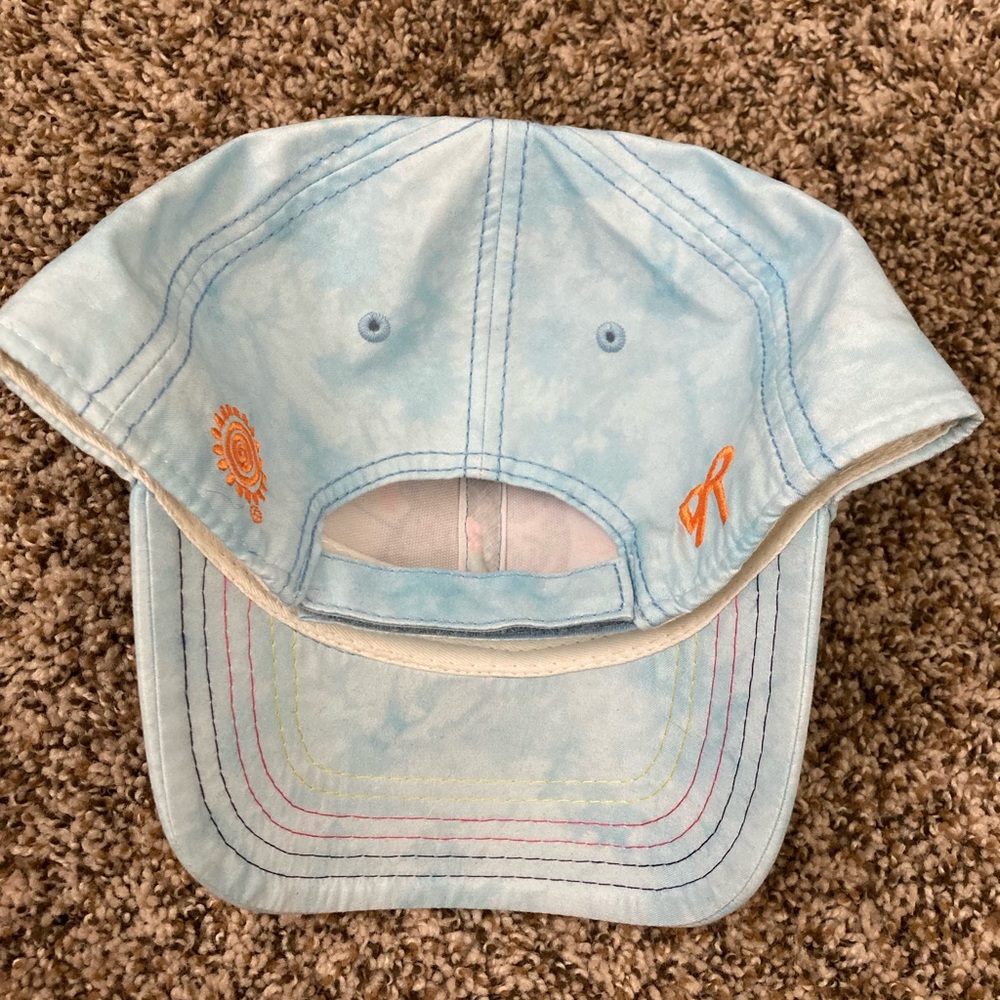 Hat - Picture 3 of 5